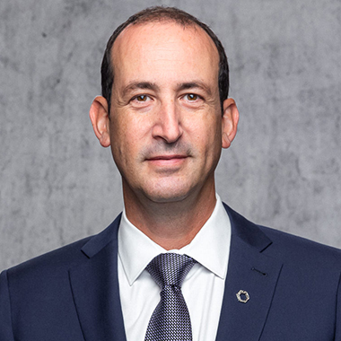 adrian kraizel